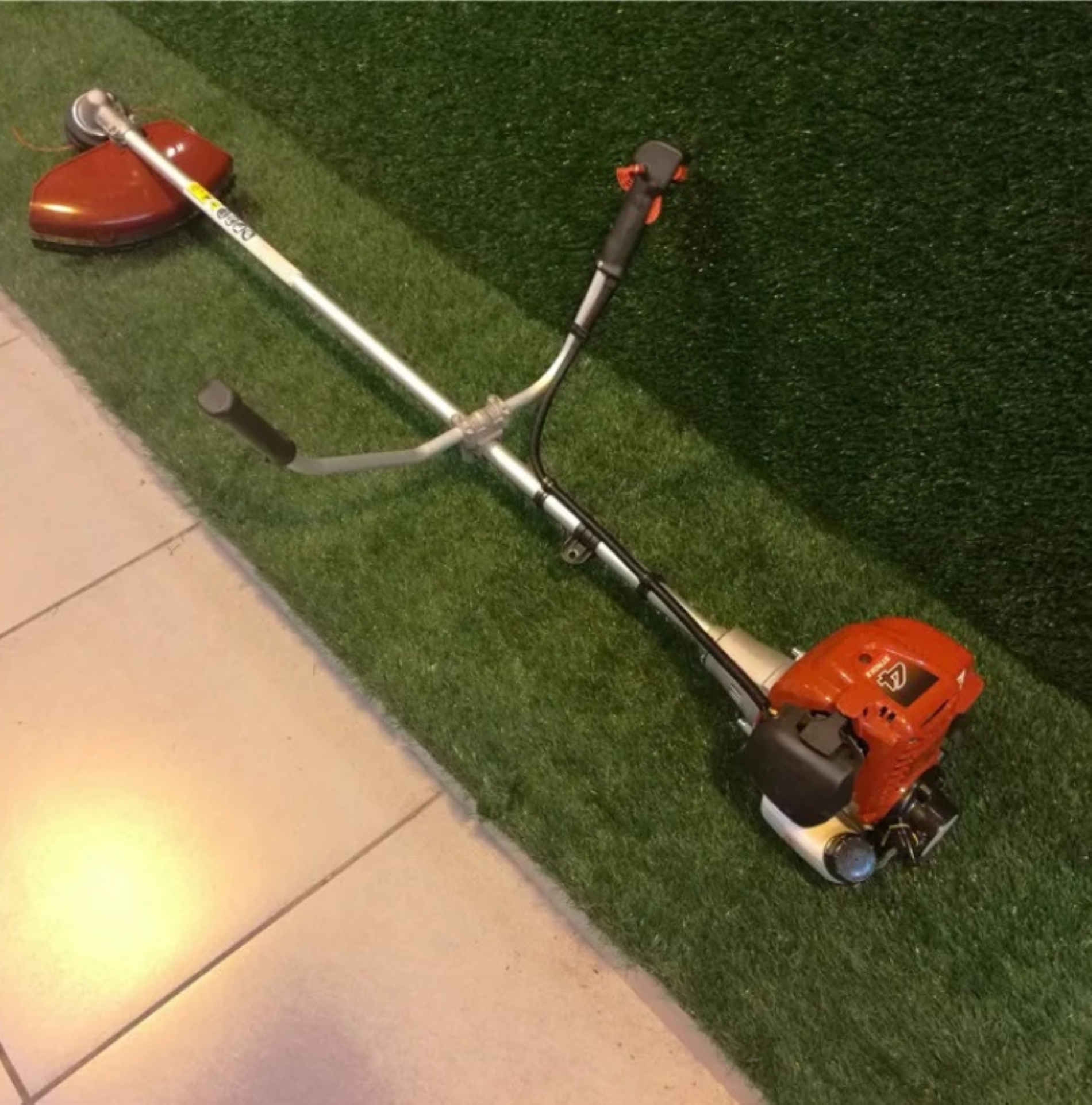 2 Stroke Brush Cutter Lusqi Germany 42.7cc Side Pack - Image 3