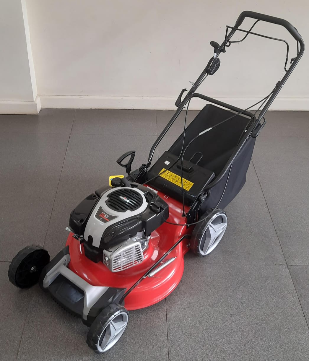 21" Briggs & Stratton Lawn Mower 6hp 161cc Self Propelled WYS21 - Image 2